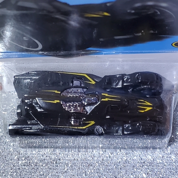 Hot Wheels‎ - Picture 2 of 7